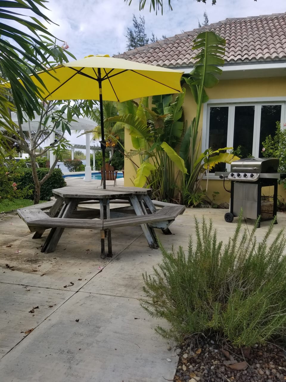 Gas bbq area