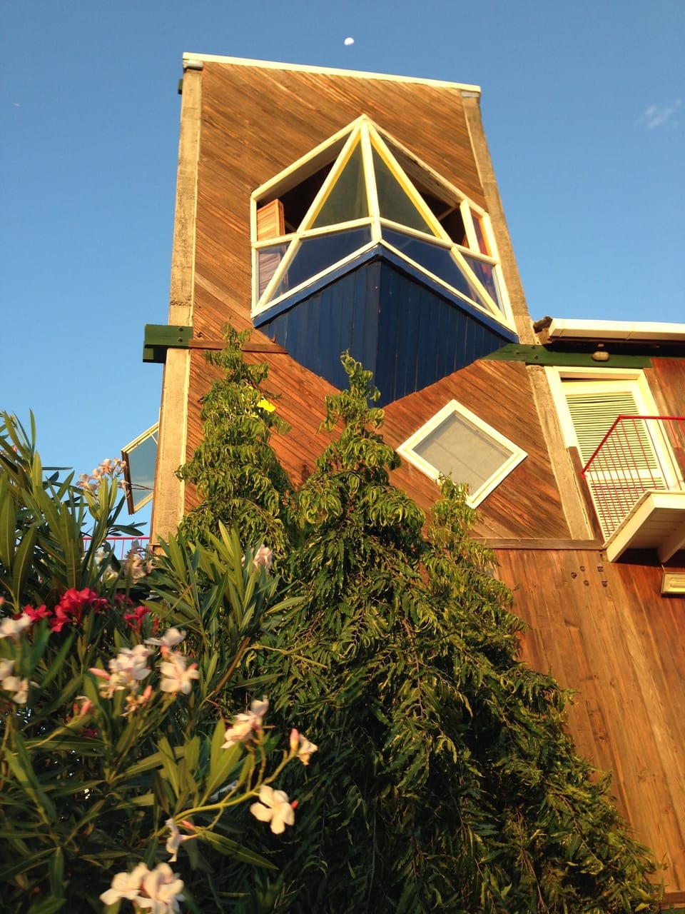 Casa 72: Designed 45+ years ago (1972) by a visionary Nicaraguan  architect