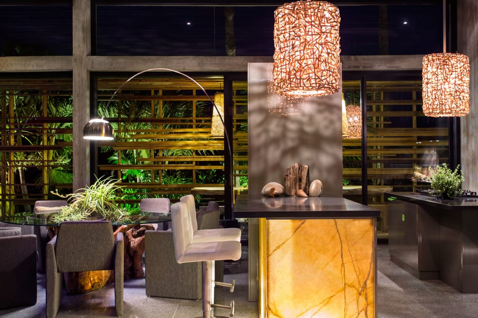 Bar and Dining