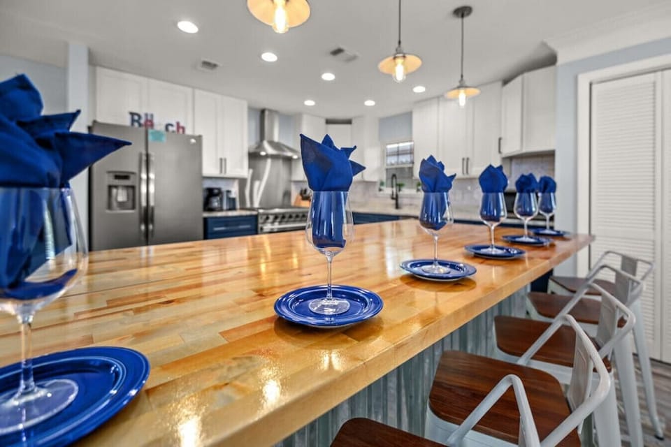 Gather at the breakfast bar while meals are being made or to enjoy a cup!