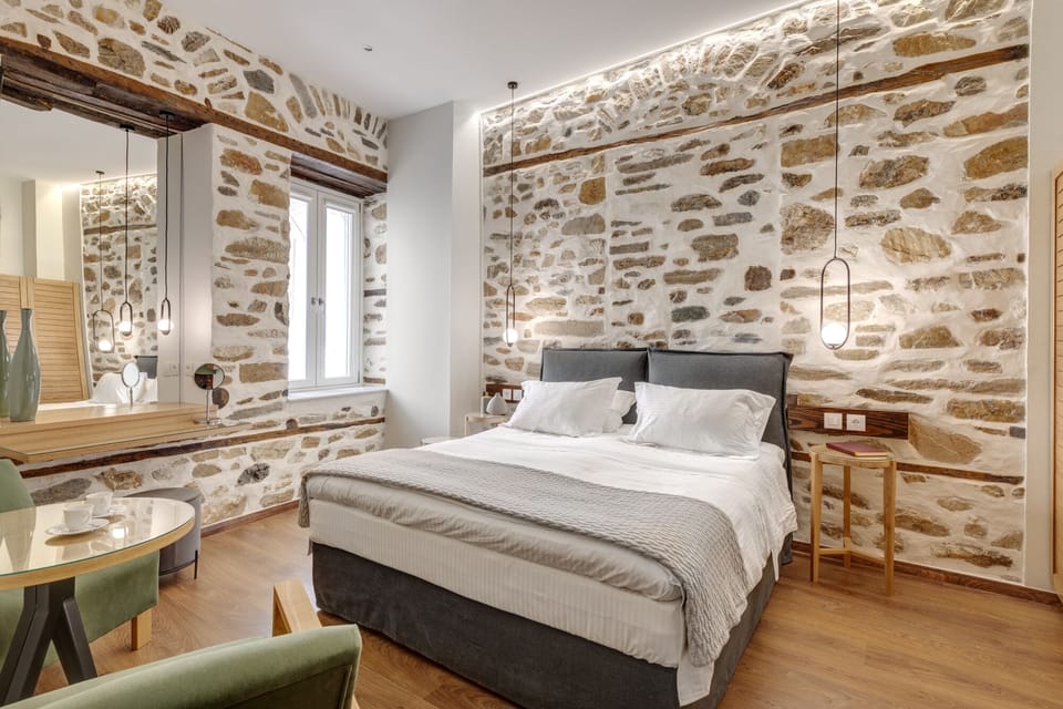 Junior Suite, City View | Premium bedding, memory foam beds, free minibar, in-room safe