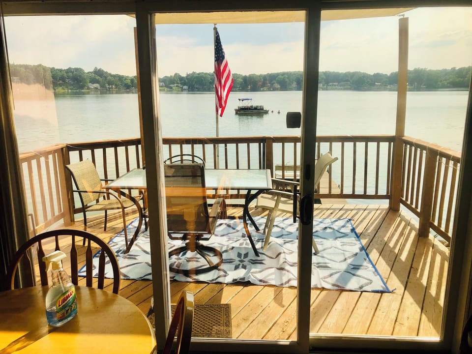 Sundeck