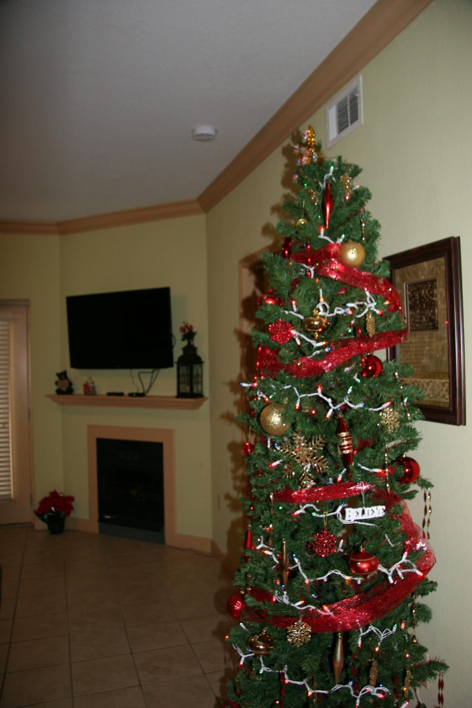 Condo is moderately decorated at Christmas 