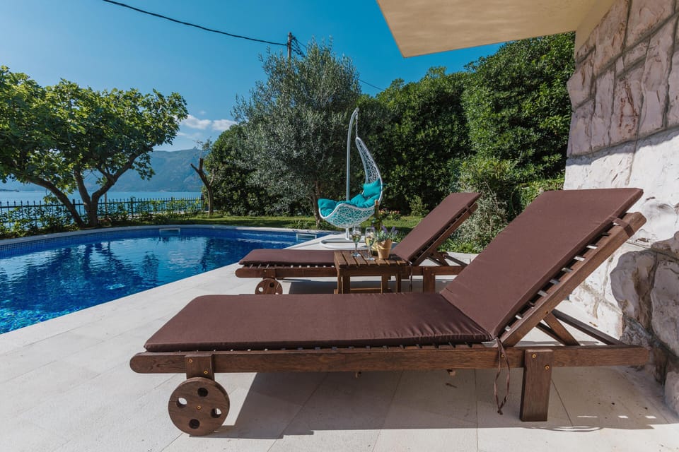 Pool area