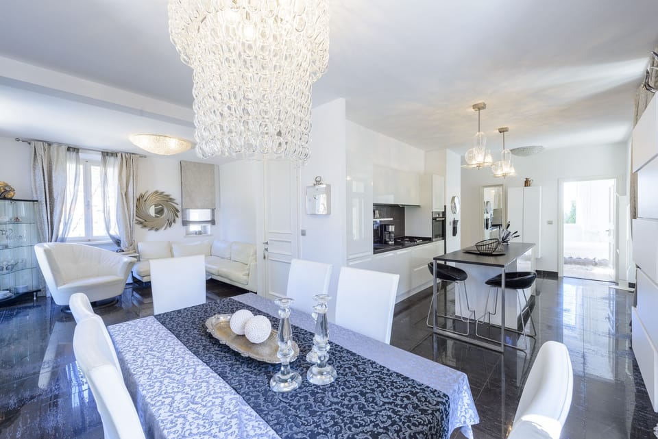 Dining/Living Room, Kitchen