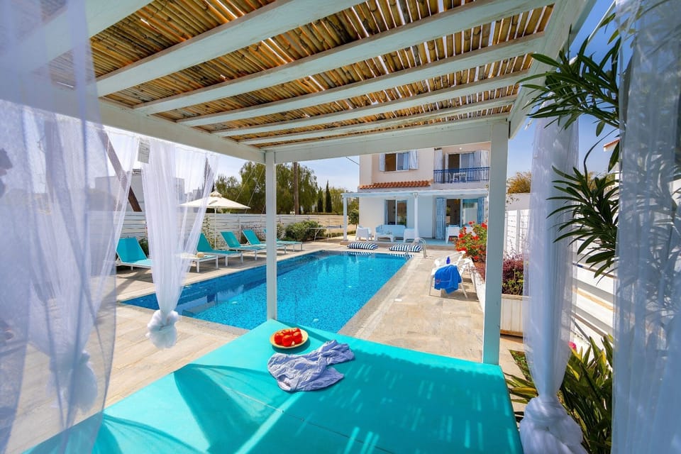 pool area