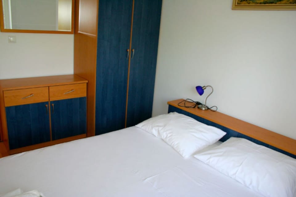 sleeping room