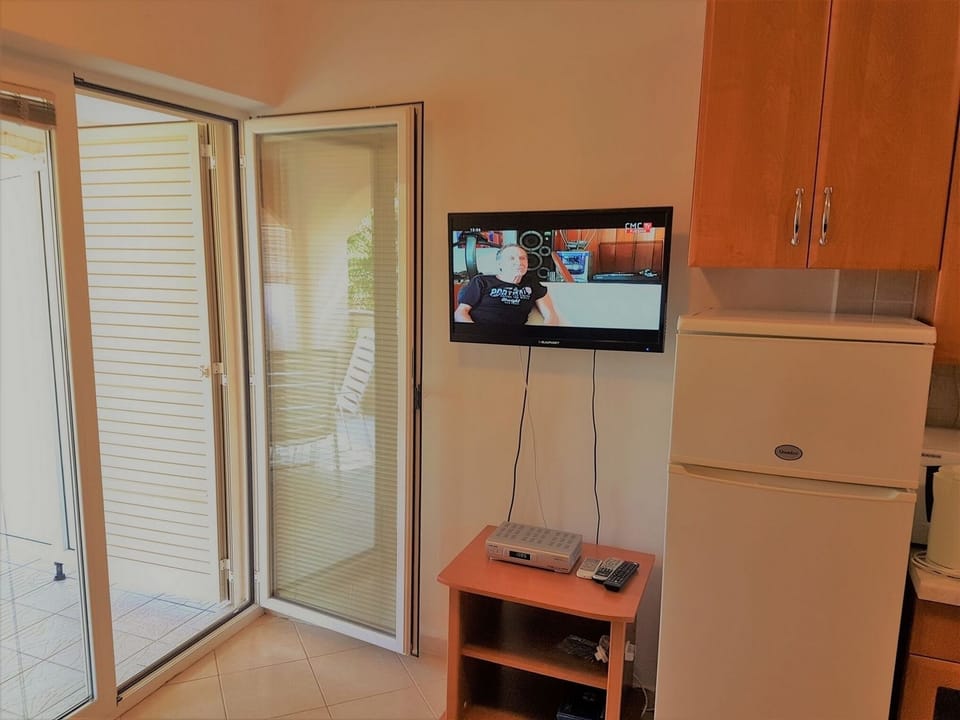Apartments Vrtlici A2 - picture of comfy living  room with flat tv, flat wifi..