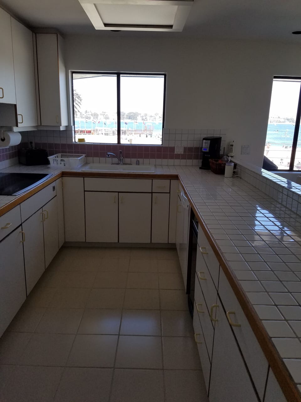 Large kitchen