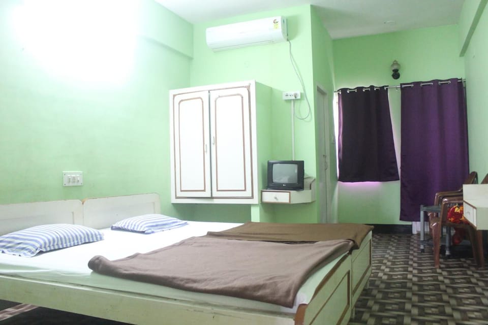 Rollaway beds