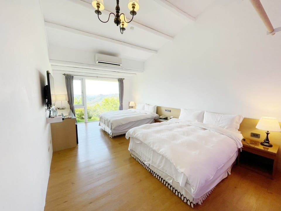 Standard Quadruple Room | Premium bedding, blackout drapes, free WiFi, bed sheets