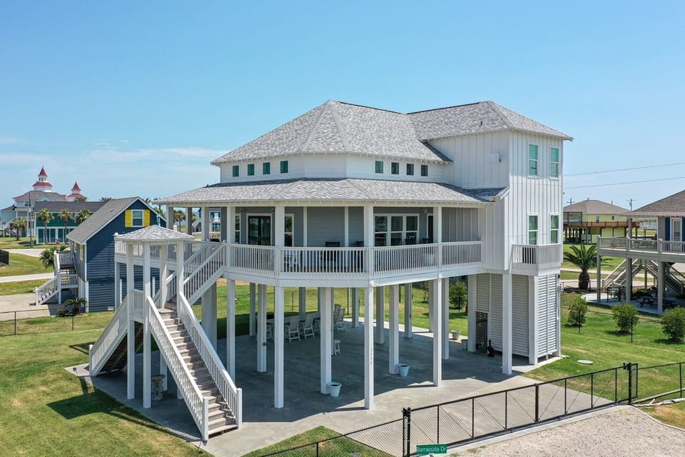 House, 4 Bedrooms | Exterior