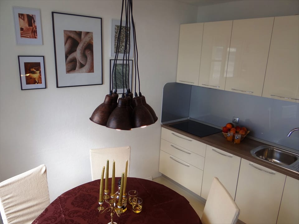 Kitchen - dining