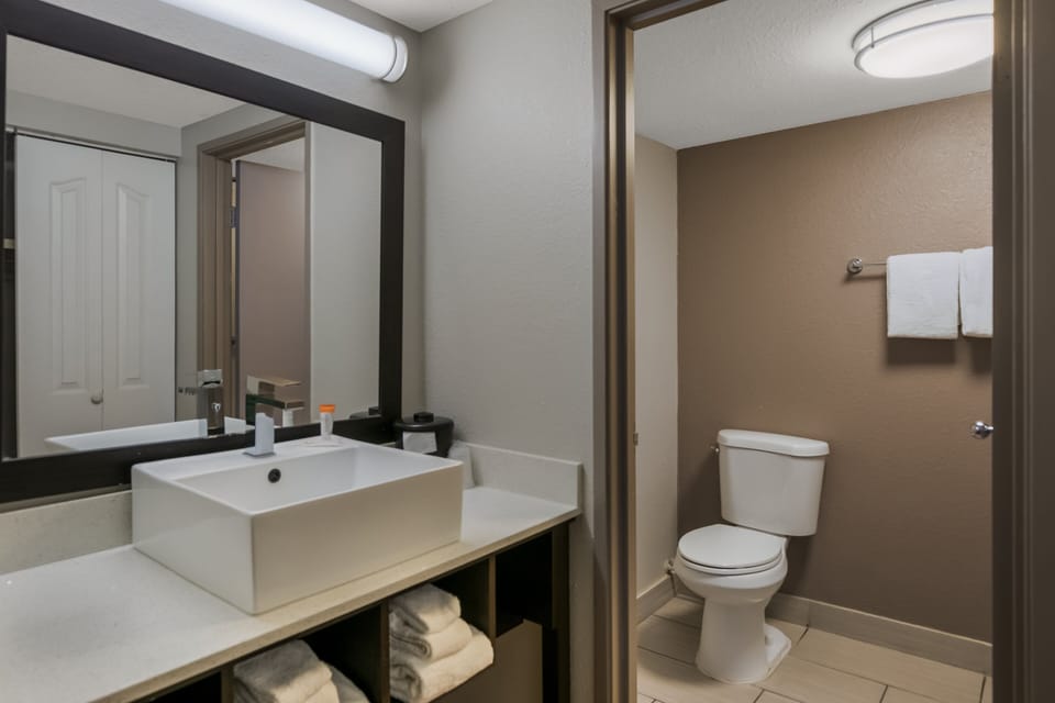 Free toiletries, hair dryer, towels