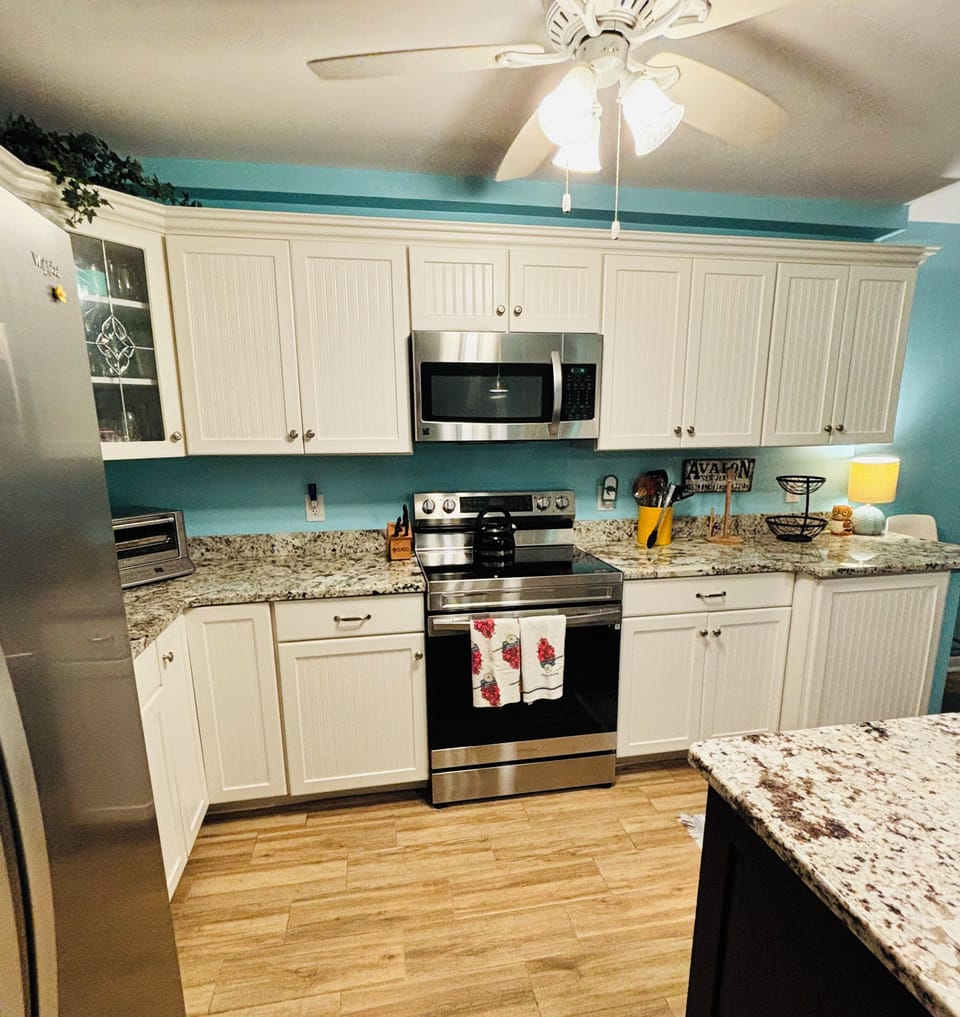 Fully stocked kitchen with everything you need to make a gourmet meal.