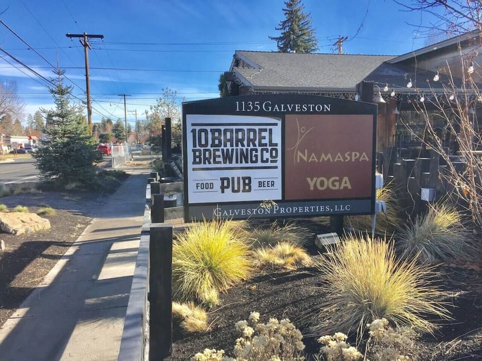 10 Barrel food & pub, 5 blocks from house.