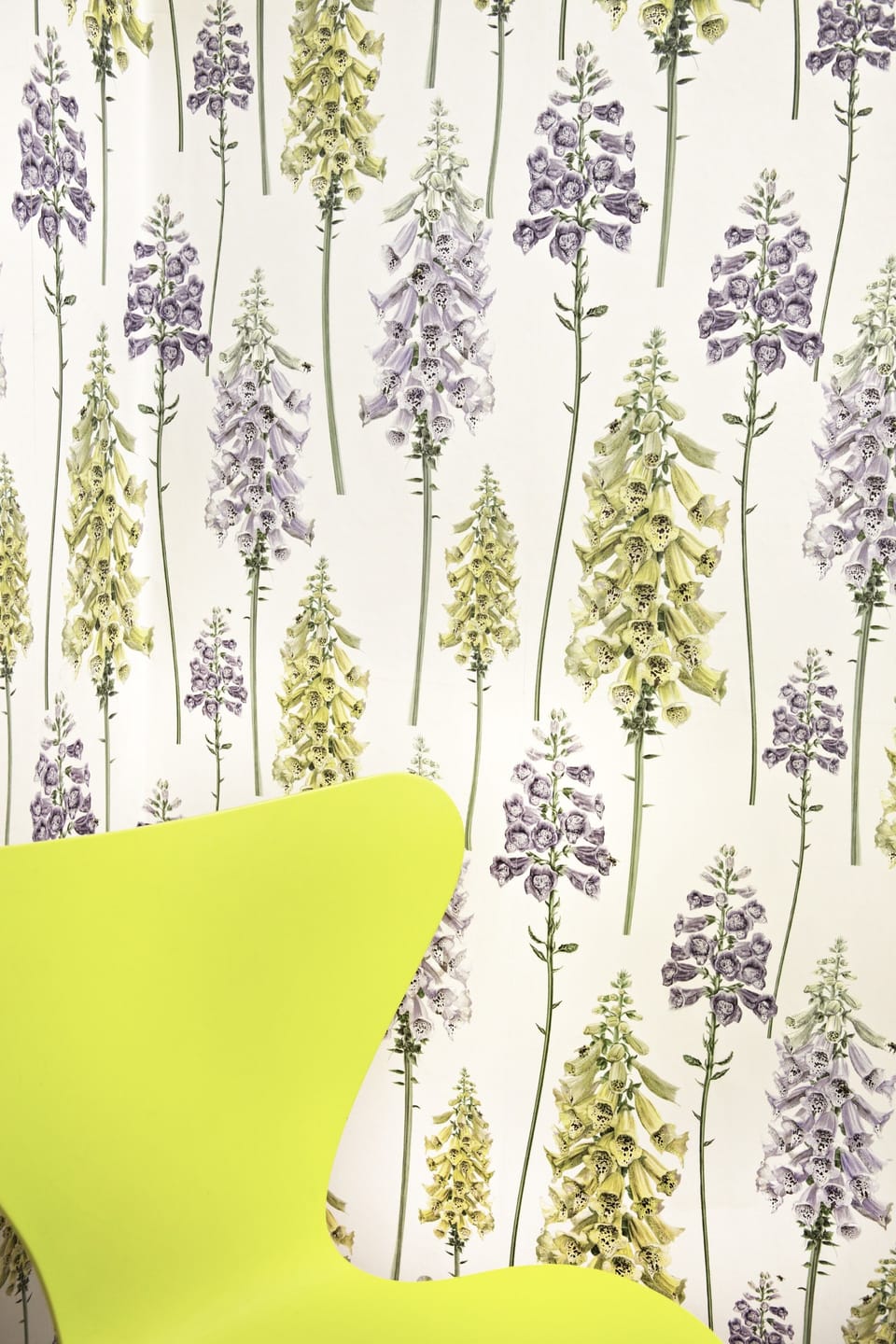 Bedroom 3- Wallpaper detail