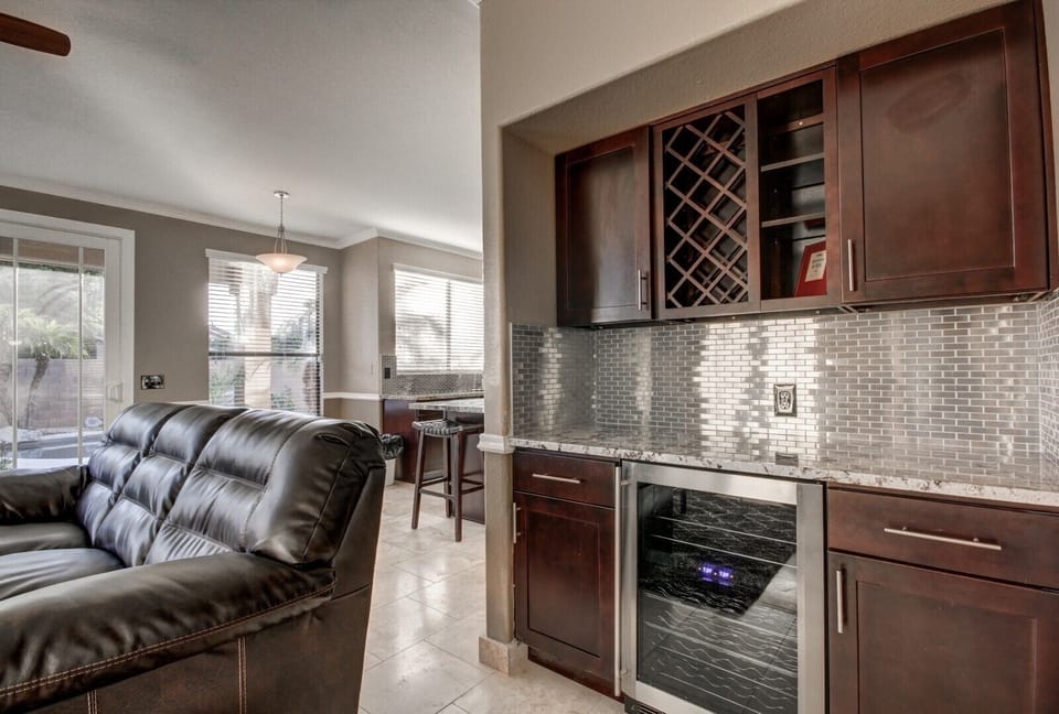 Bar area with a wine cooler for your enjoyment