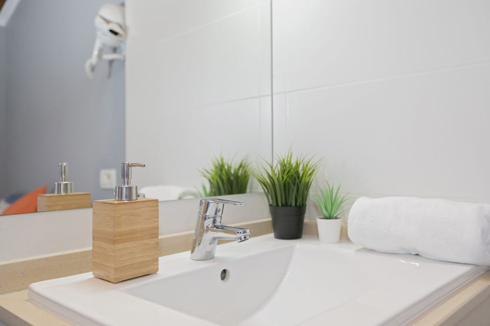 Double Room, Private Bathroom | Memory foam beds, minibar, individually decorated