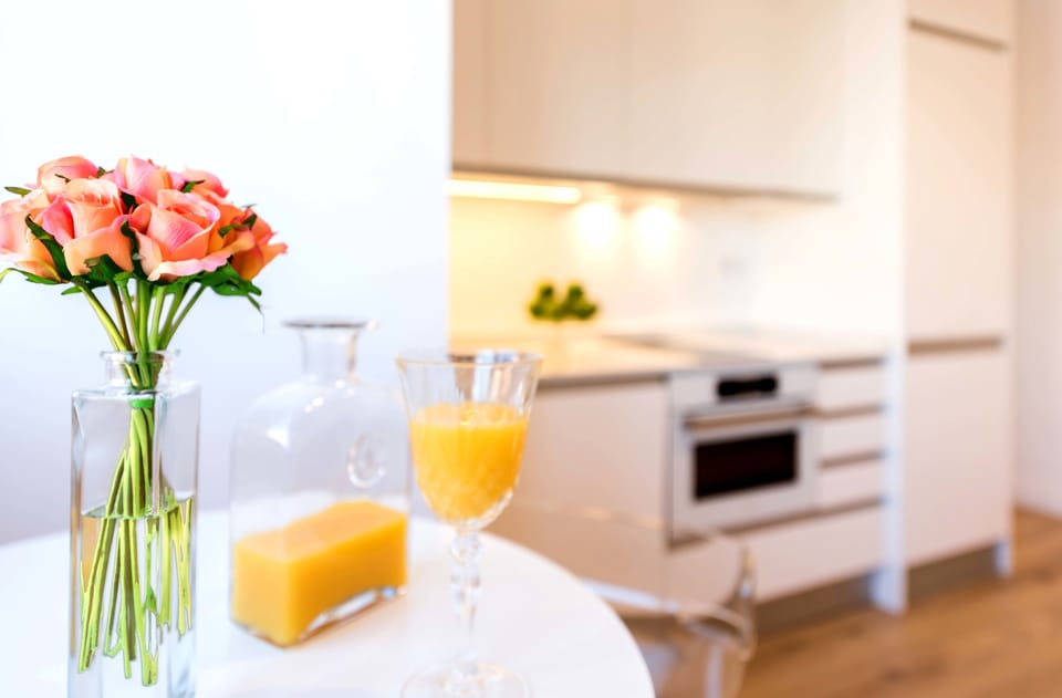 Deluxe Apartment, 3 Bedrooms, Accessible, Kitchen | Private kitchen | Fridge, dining table