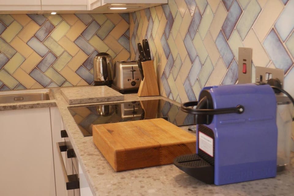 Well equipped new kitchen