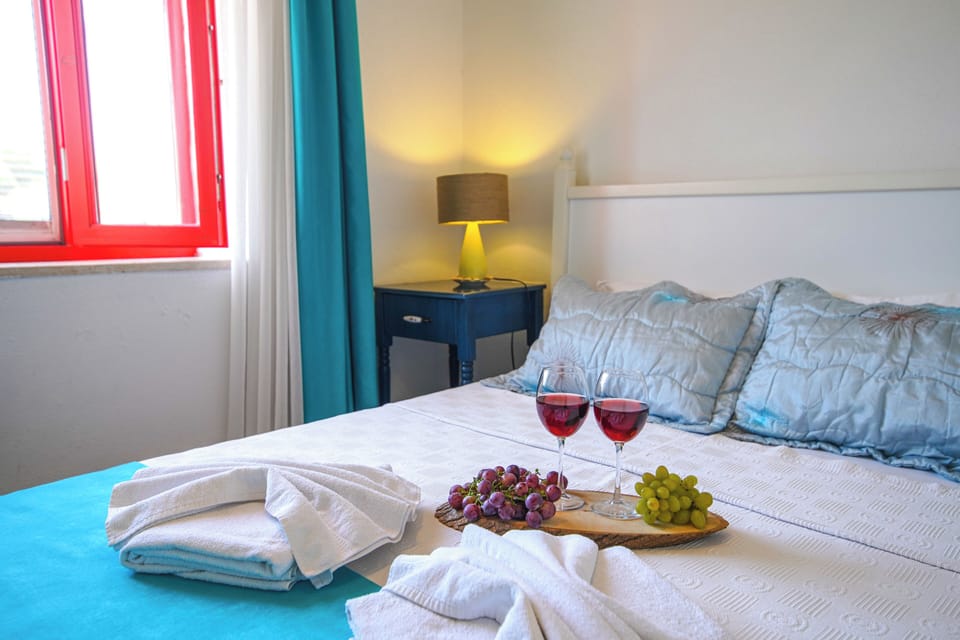 Premium bedding, laptop workspace, free WiFi, bed sheets