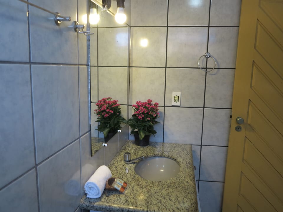 Studio | Bathroom sink