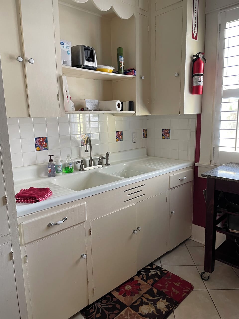 Vintage 1920’s kitchen sink.
