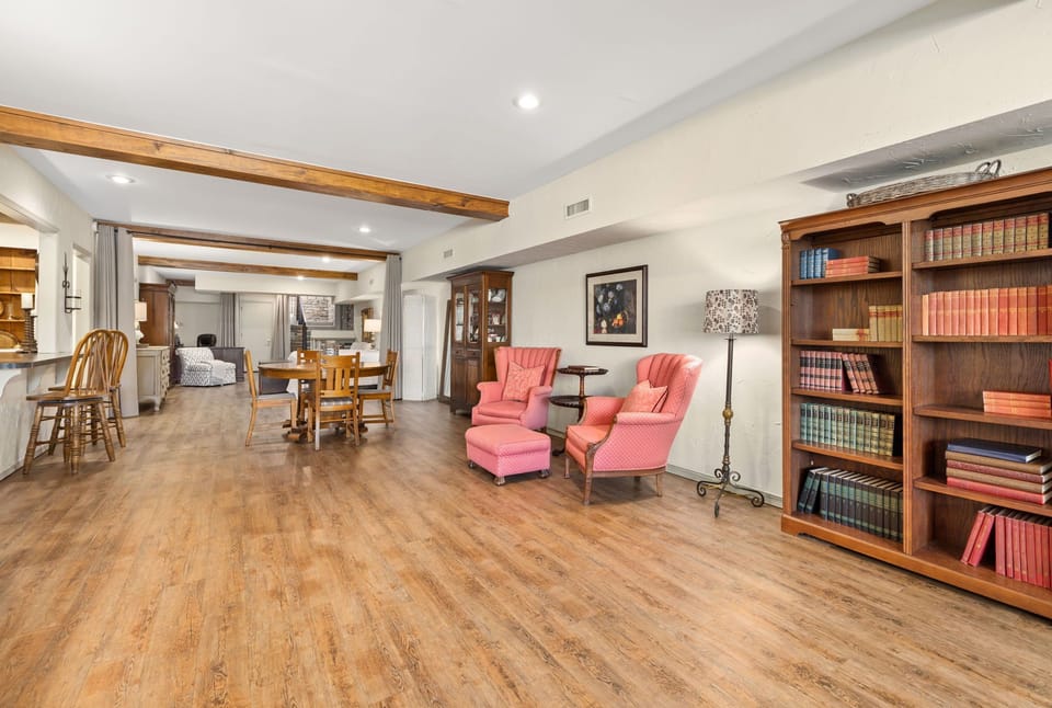 Downstairs Studio King at far end.
Blackout drapes completely surround King Bed.