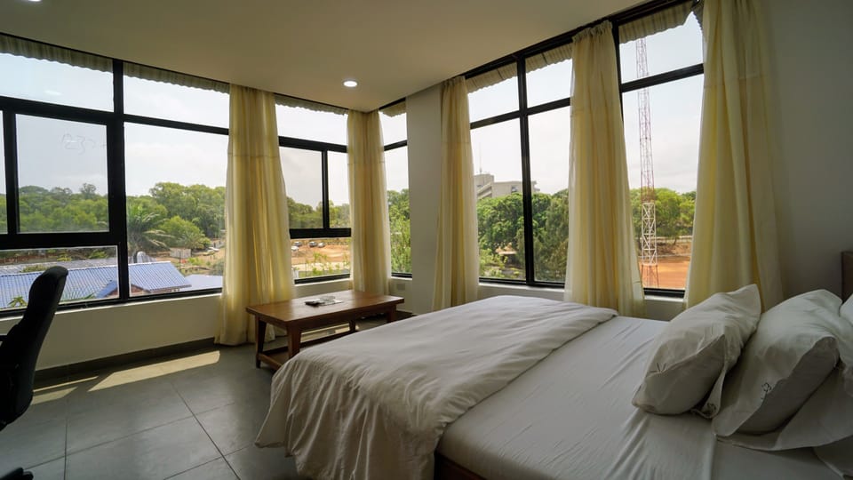 Standard Suite | 1 bedroom, in-room safe, desk, iron/ironing board (on request)