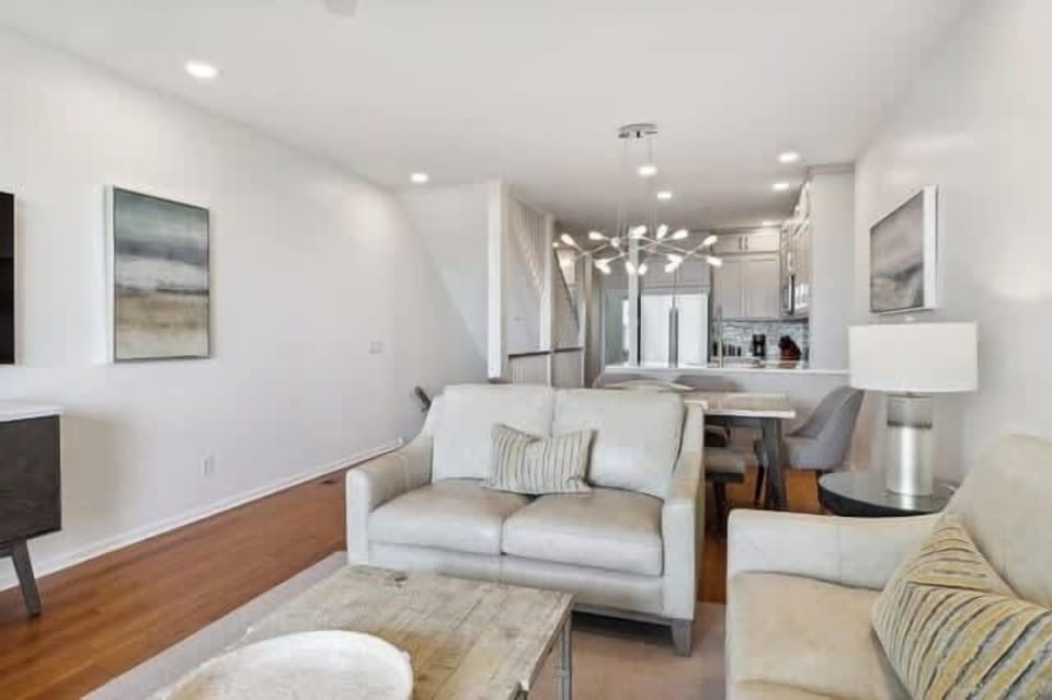 Airy with clean lines!