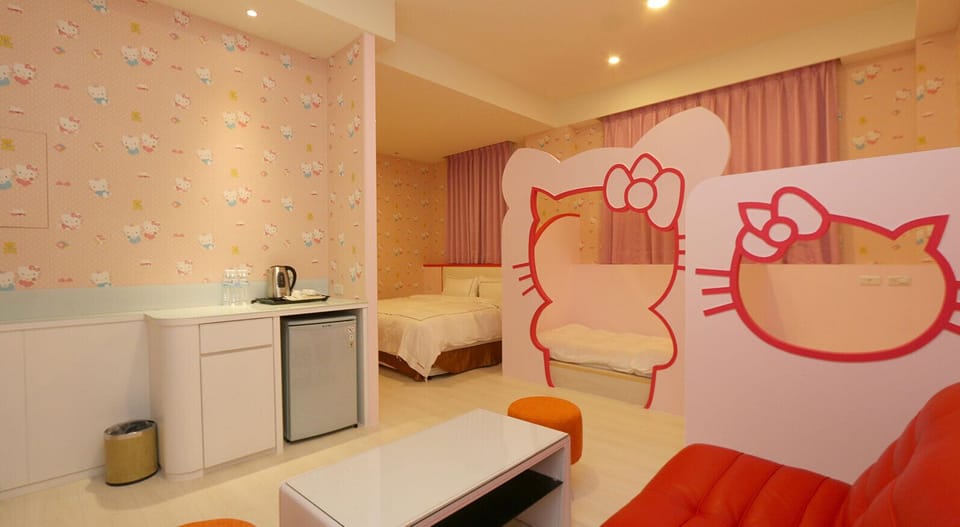 Down comforters, blackout drapes, free WiFi, bed sheets
