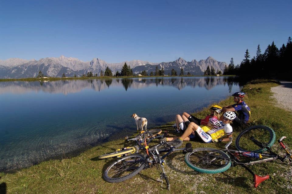 Rest and relaxation in a cozy apartment in Tyrolean country house style Apartment in Tyrol