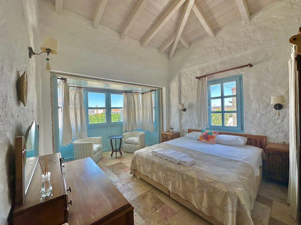 Traditional Triple Room | Premium bedding, free WiFi, bed sheets