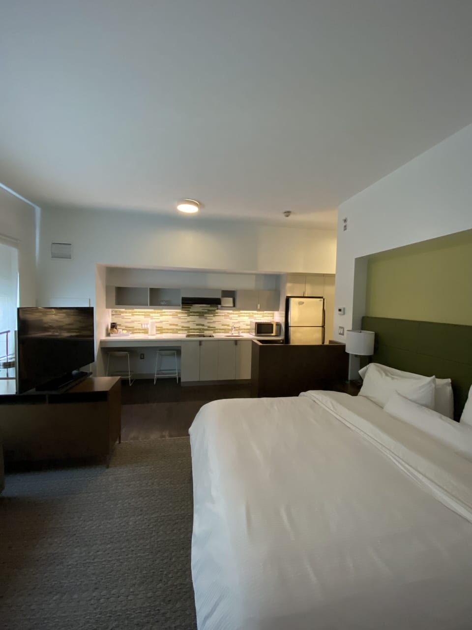 Premium bedding, pillowtop beds, in-room safe, desk