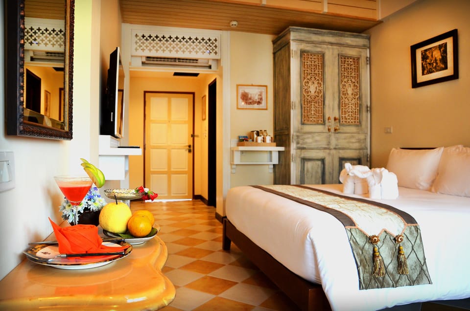 Grand Double or Twin Room, 1 Bedroom, Courtyard Area | Minibar, individually decorated, individually furnished, free WiFi