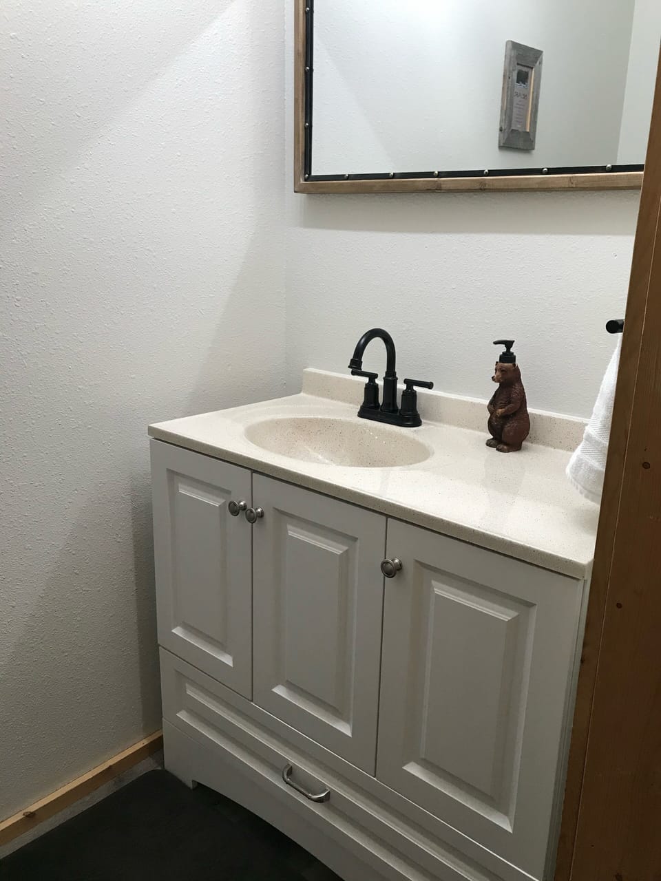 Private half bath in loft
