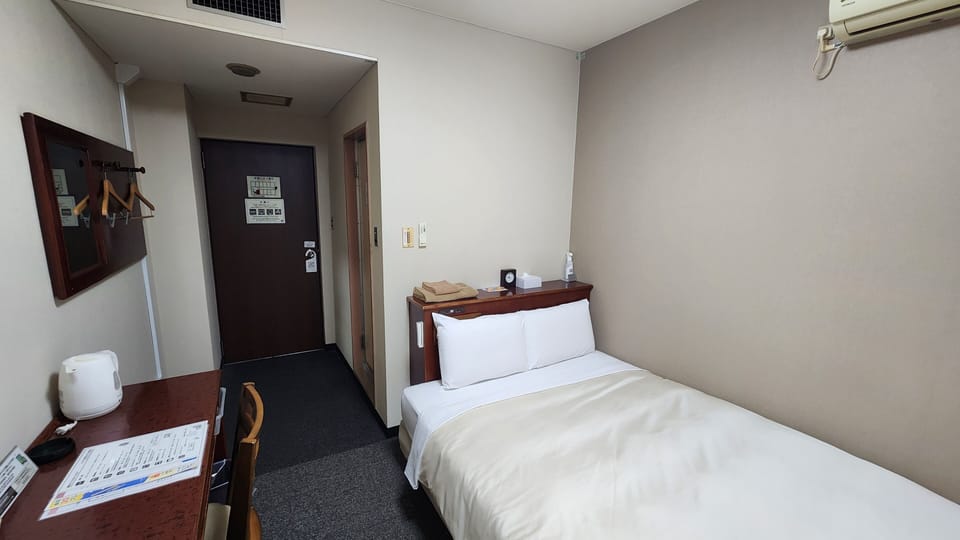 Standard Double Room | Soundproofing, WiFi (free), bed sheets