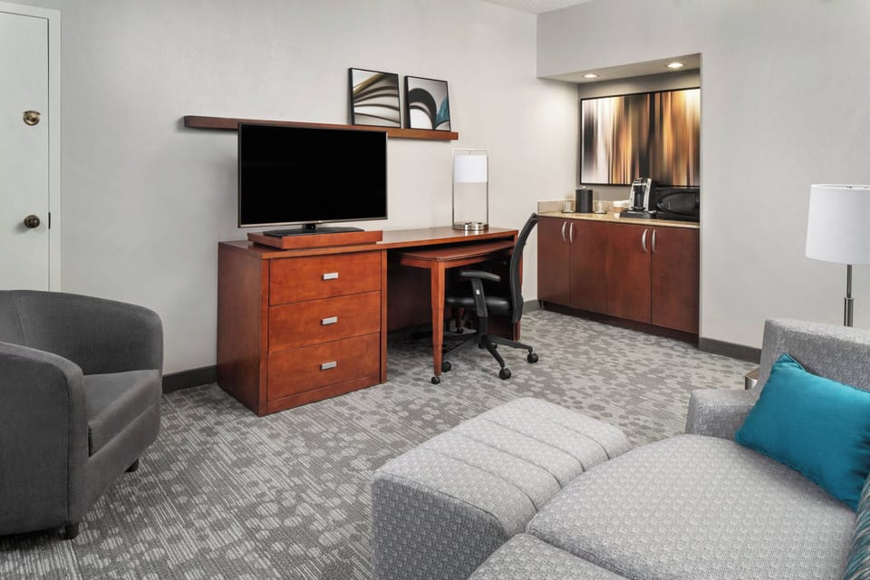 Flat-screen TV, pay movies