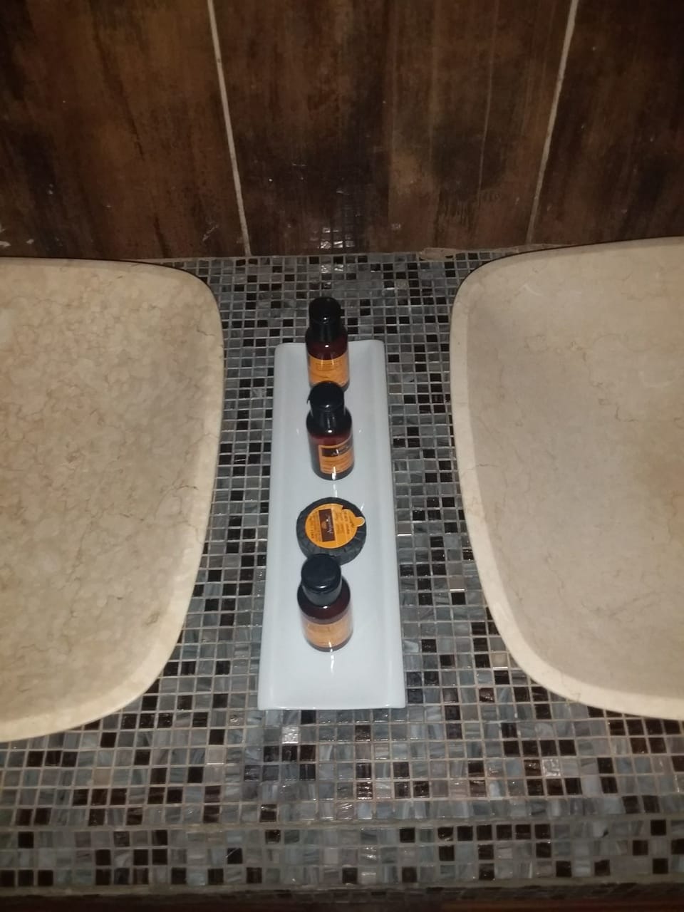 Comfort Double Room | Bathroom | Free toiletries, hair dryer, towels