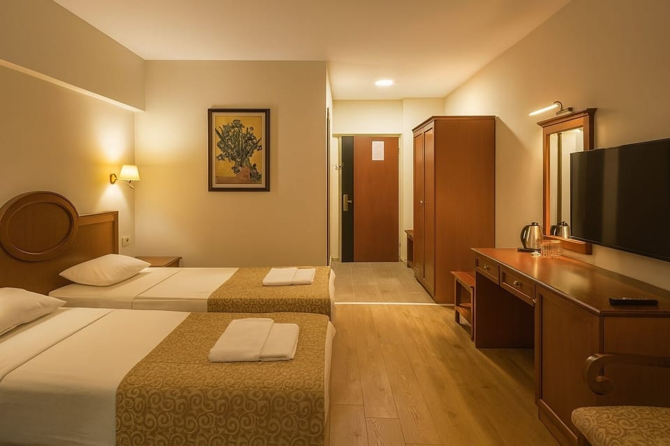 Premium bedding, minibar, in-room safe, desk
