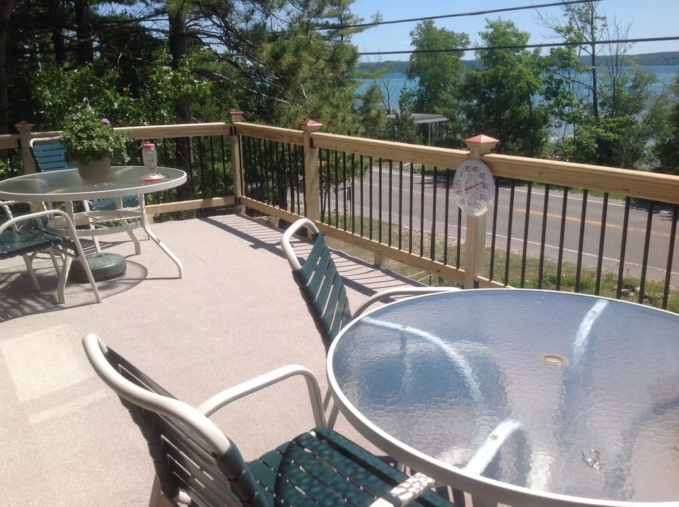 Deck has two tables.  I love sitting out here and counting shooting stars