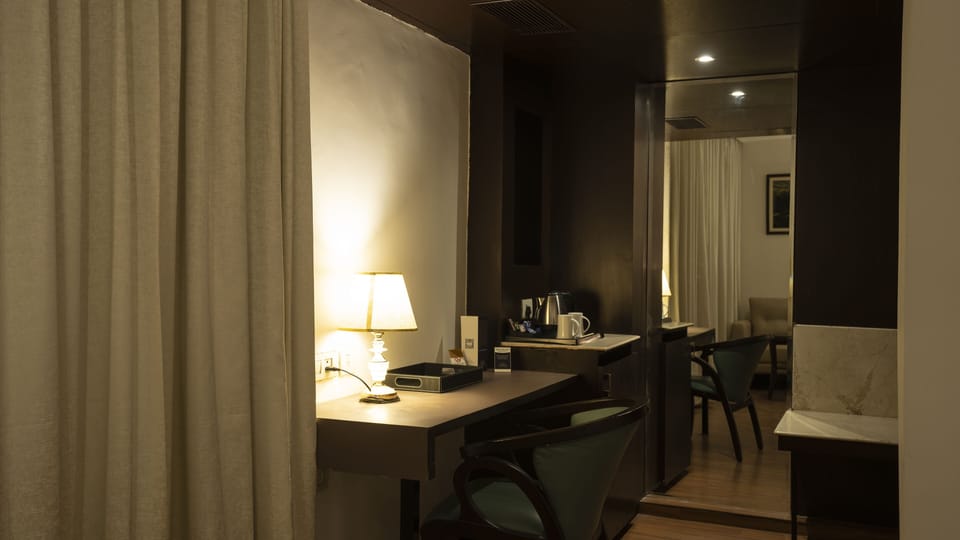 1 bedroom, minibar, in-room safe, desk