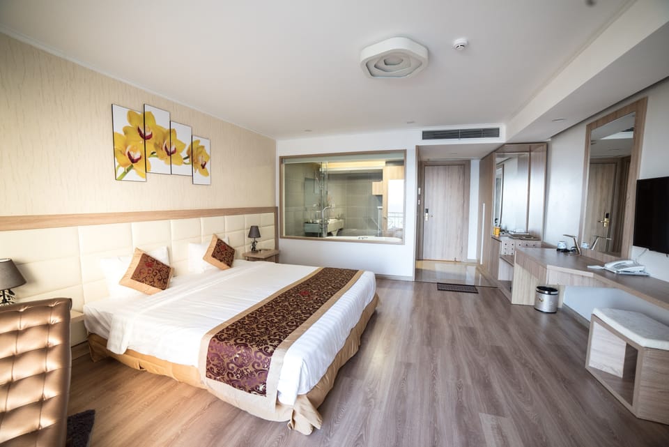 Deluxe Room, Balcony, Sea View | Premium bedding, memory foam beds, minibar (some free items)