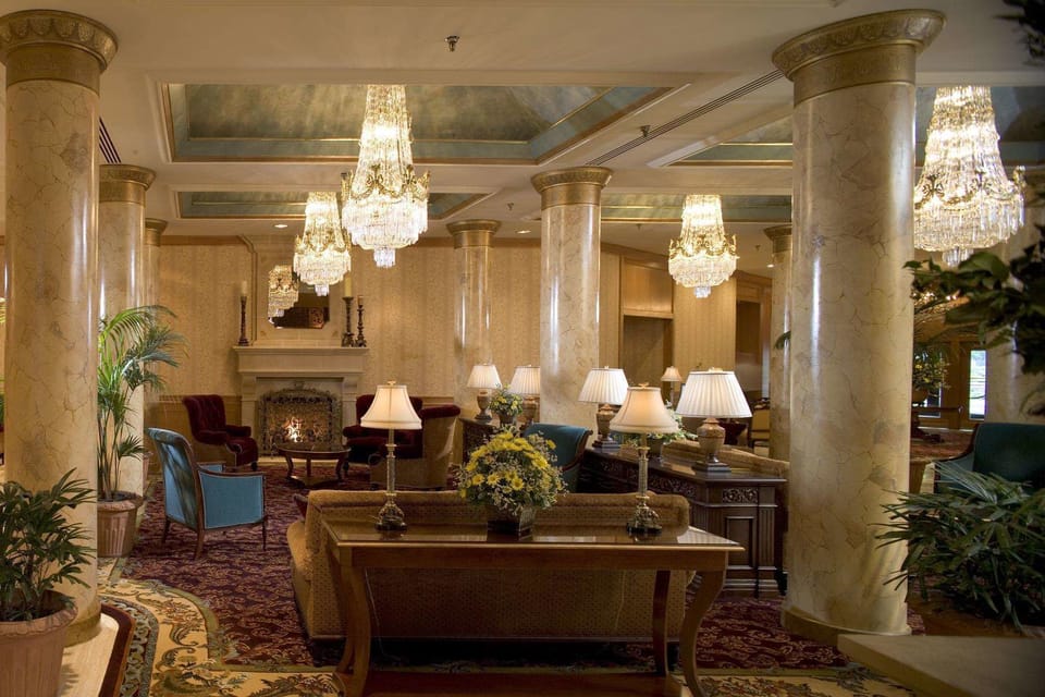 The Saint Paul Hotel Hotel in Maplewood