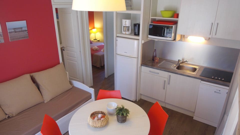 Private kitchenette