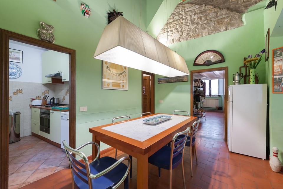 CHIANTI DINING ROOM
