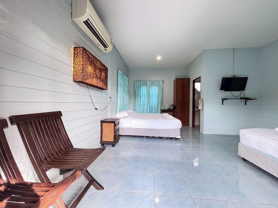 Family Bungalow | Free WiFi, bed sheets