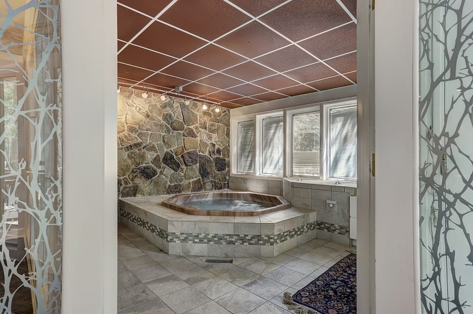 Condo, 2 Bedrooms | Interior