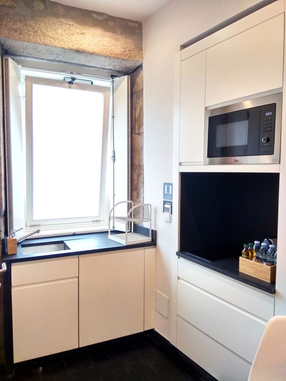 Private kitchenette